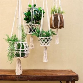 Porte plante en macramé